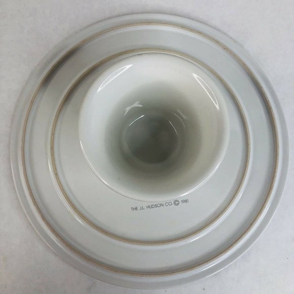 Vintage 1981 JL Hudson Santa Claus Cake Stand Round Christmas Pedestal Plate - Picture 6 of 7